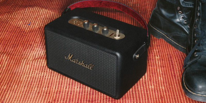 Marshall выпустила Bluetooth-колонку Kilburn III с ретро-дизайном и автономностью более 2 дней